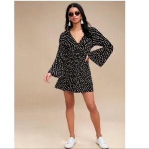 Amuse Society black polka dot print crepe bell sleeve  mini dress size size XS